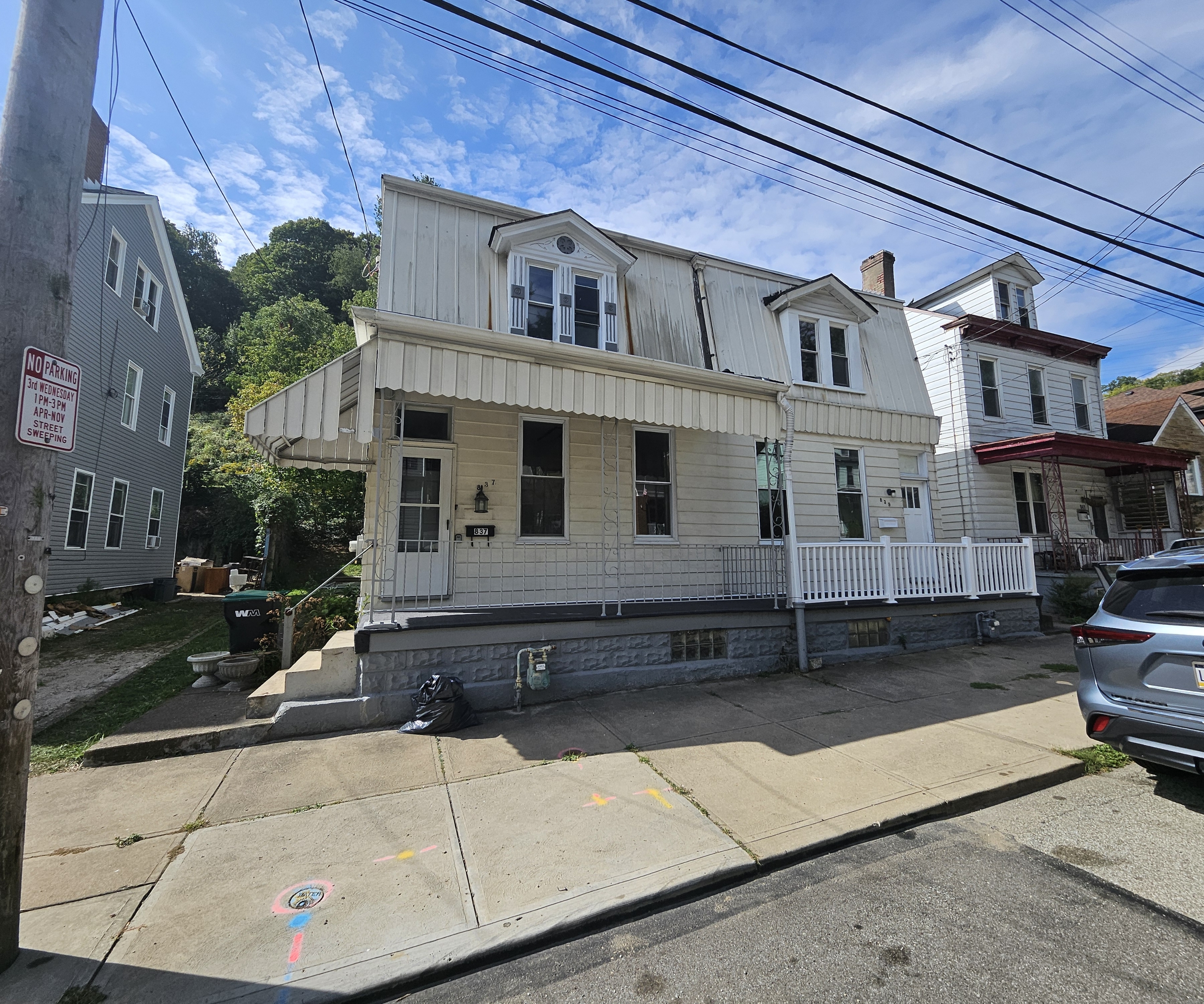 837 Stanton Avenue